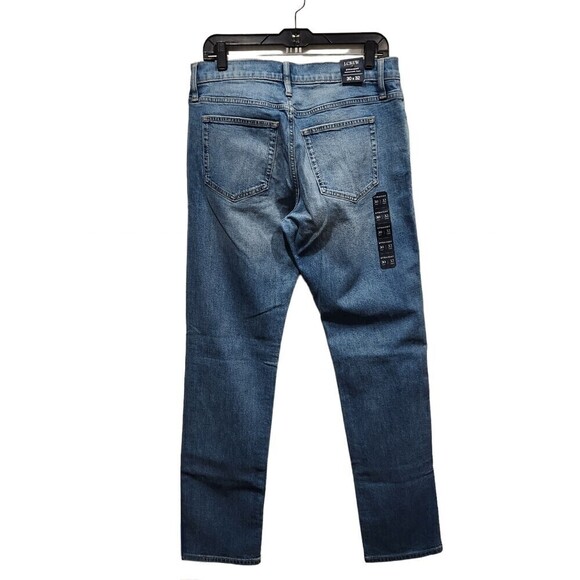 NEW! J. Crew Straight Fit Signature Flex Light Medium Wash Jeans, 32x34 - Picture 8 of 13